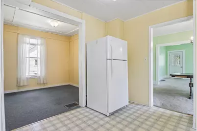 470 N Prairie Avenue, Mundelein, IL 60060 - Photo 11