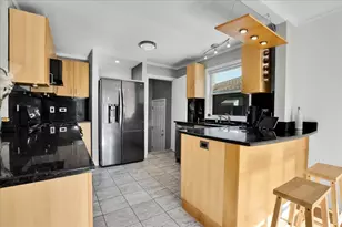 3122 Emerson St, Franklin Park, IL 60131 - Photo 11