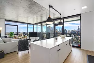 225 N Elizabeth St, Chicago, IL 60607 - Photo 5
