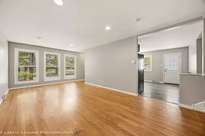 16388 Terry Lane, Oak Forest, IL 60452 - Photo 5