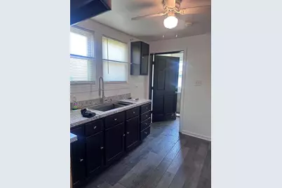 526 E 154th Place, Phoenix, IL 60426 - Photo 5