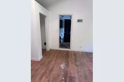 526 E 154th Place, Phoenix, IL 60426 - Photo 11