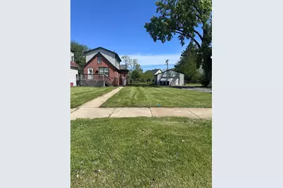 526 E 154th Place, Phoenix, IL 60426 - Photo 1