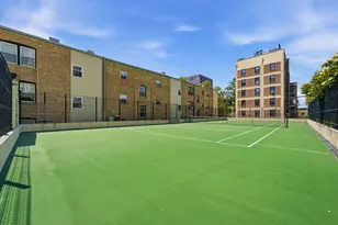 3930 N Pine Grove Ave, Chicago, IL 60613 - Photo 13