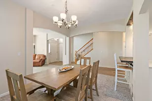 2653 Maple Cir, West Dundee, IL 60118 - Photo 7