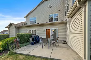 2653 Maple Cir, West Dundee, IL 60118 - Photo 23