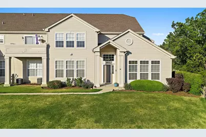 2653 Maple Circle #2653, West Dundee, IL 60118 - Photo 1