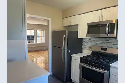 [Address not provided], Skokie, IL 60077 - Photo 5