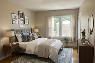 4825 Hull St, Skokie, IL 60077 - Photo 9