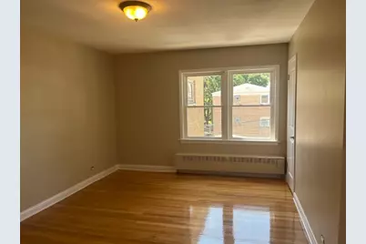 [Address not provided], Skokie, IL 60077 - Photo 11
