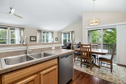 518 Conservatory Lane, Aurora, IL 60502 - Photo 9