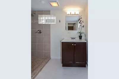 2140 Dobson Street, Evanston, IL 60202 - Photo 13