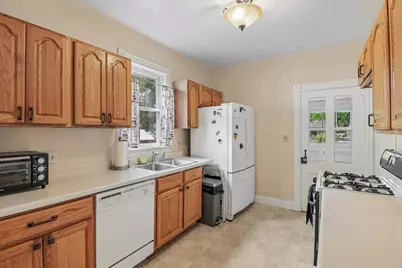 415 N Taylor Street, Marengo, IL 60152 - Photo 11