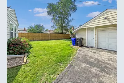 8538 45th Street, Lyons, IL 60534 - Photo 23