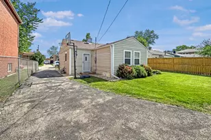 8538 45th St, Lyons, IL 60534 - Photo 25