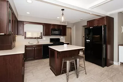 955 N Topanga Drive, Palatine, IL 60074 - Photo 9