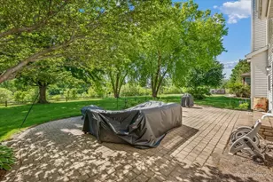 218 Foxford Dr, Cary, IL 60013 - Photo 43