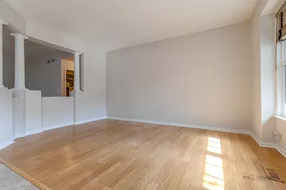 598 Harvey Lake Drive, Vernon Hills, IL 60061 - Photo 11