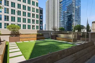 21 E Huron St, Chicago, IL 60611 - Photo 47
