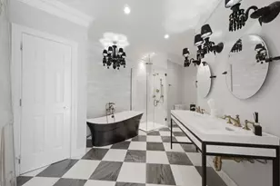 21 E Huron St, Chicago, IL 60611 - Photo 29