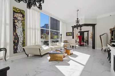 21 E Huron Street #706, Chicago, IL 60611 - Photo 7