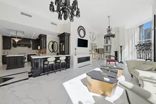 21 E Huron St, Chicago, IL 60611 - Photo 19