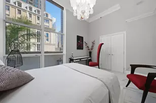 21 E Huron St, Chicago, IL 60611 - Photo 35