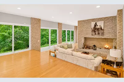 4 Far Hills Road, Barrington Hills, IL 60010 - Photo 15