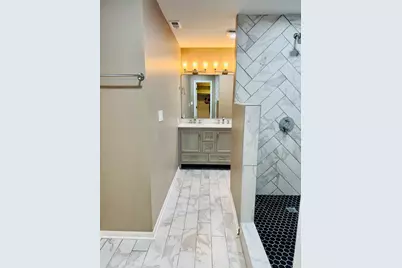 5501 Lincoln Avenue #510, Morton Grove, IL 60053 - Photo 15