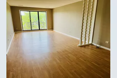5501 Lincoln Avenue #510, Morton Grove, IL 60053 - Photo 9