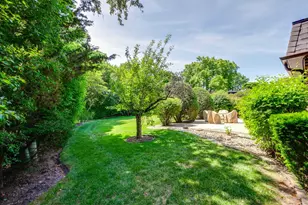 2315 Castilian Cir, Northbrook, IL 60062 - Photo 29