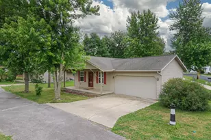 101 A S State St, Danvers, IL 61732 - Photo 35