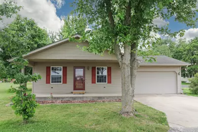 101 A S State Street, Danvers, IL 61732 - Photo 1