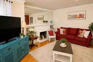 4646 W Addison St, Chicago, IL 60641 - Photo 5