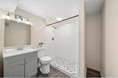 317 S 12th Street, Saint Charles, IL 60174 - Photo 17