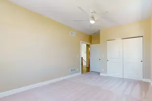 130 W Ellis Ave, Libertyville, IL 60048 - Photo 15
