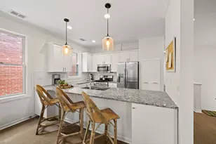 1123 W Altgeld St, Chicago, IL 60614 - Photo 9