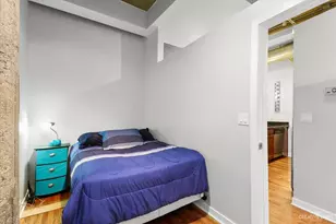 1111 W 15th St, Chicago, IL 60608 - Photo 17