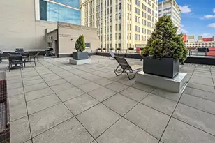 565 W Quincy St, Chicago, IL 60661 - Photo 23