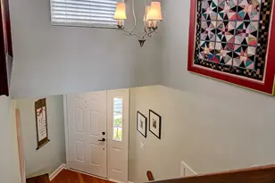 1133 Bristol Ct, Glendale Heights, IL 60139 - Photo 3