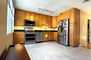 4035 N Keystone Ave, Chicago, IL 60641 - Photo 5