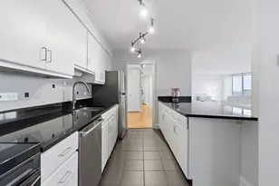 940 W Glenlake Ave, Chicago, IL 60660 - Photo 17