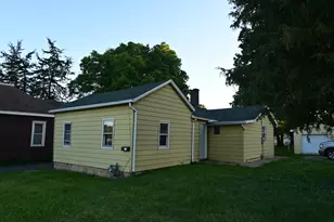 1346 N Division St, Morris, IL 60450 - Photo 3