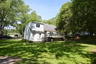 8412 Wium St, Cary, IL 60013 - Photo 15