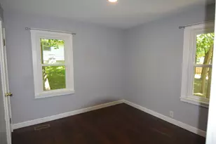 8412 Wium St, Cary, IL 60013 - Photo 9
