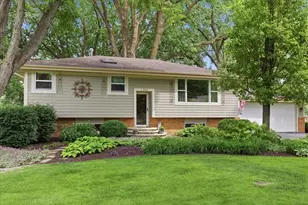 1100 Barber Ln, Joliet, IL 60435 - Photo 1