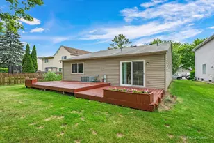 765 Thorndale Dr, Elgin, IL 60120 - Photo 21
