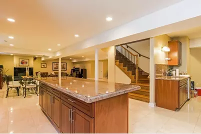 7902 Central Avenue, Morton Grove, IL 60053 - Photo 19