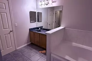 111 Enclave Cir, Bolingbrook, IL 60440 - Photo 21