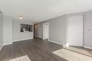 400 N LaSalle St, Chicago, IL 60654 - Photo 5